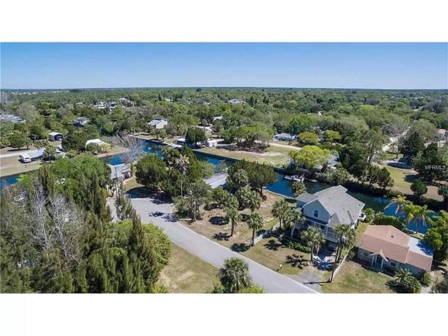 4Br Private Dock, Warm Spring Canal, Kayaks, Canoe Hudson Luaran gambar