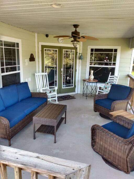 4Br Private Dock, Warm Spring Canal, Kayaks, Canoe Hudson Luaran gambar