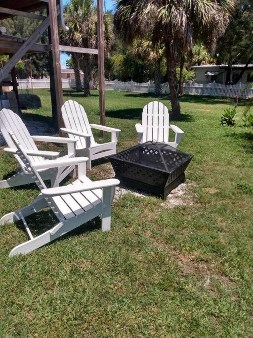 4Br Private Dock, Warm Spring Canal, Kayaks, Canoe Hudson Luaran gambar